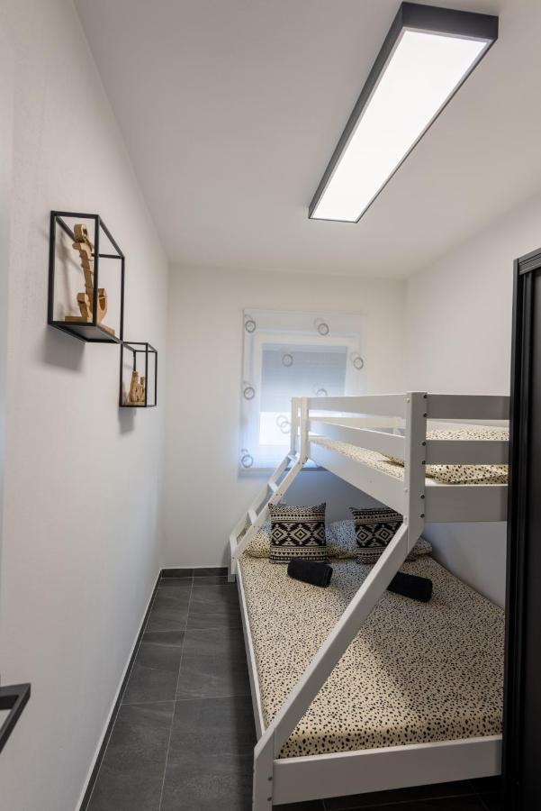 Apartment Lo&Ti Cizici Luaran gambar