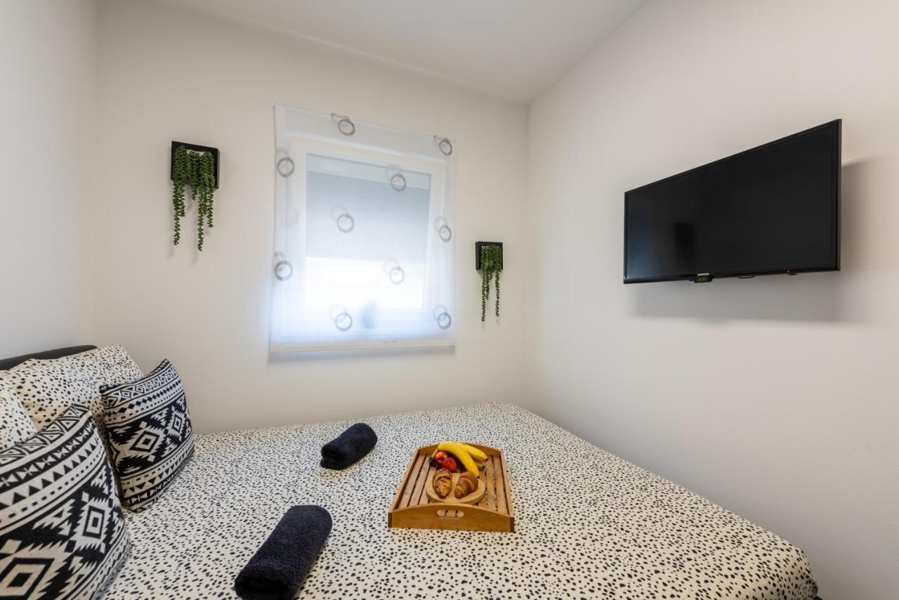 Apartment Lo&Ti Cizici Luaran gambar
