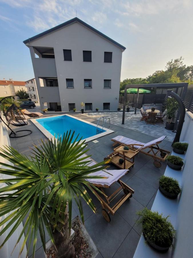 Apartment Lo&Ti Cizici Luaran gambar